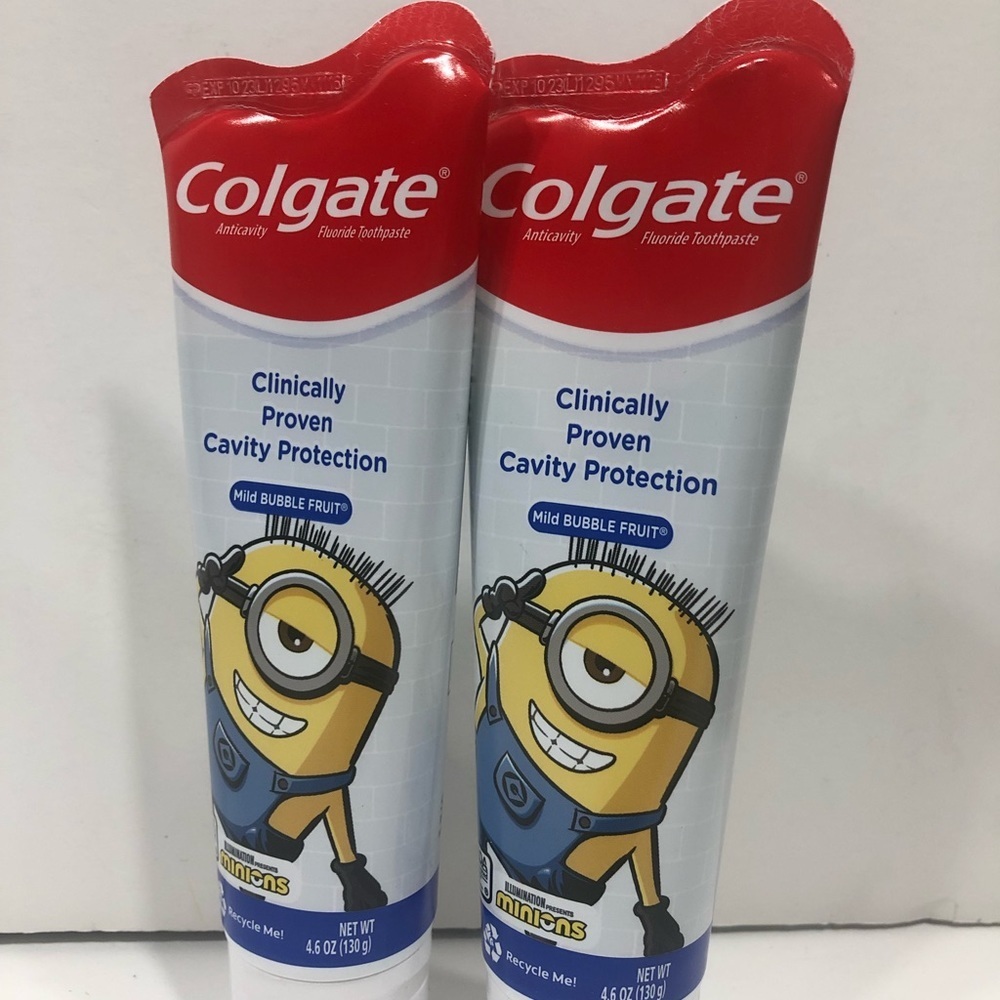 Minions Colgate Kids Toothpaste/Toothbrush - Picture 2 of 12